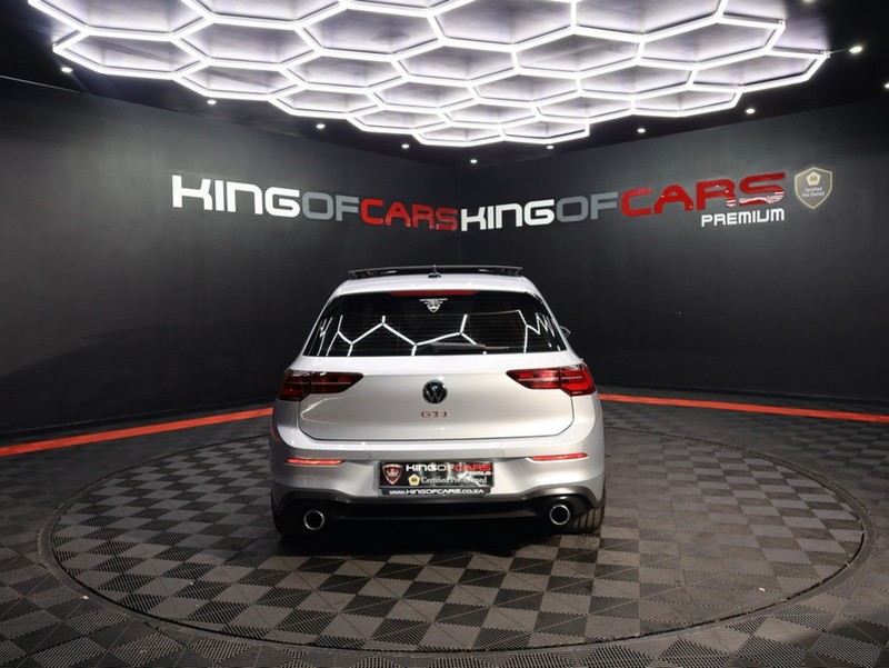 Volkswagen Golf - KING OF CARS - Image 7