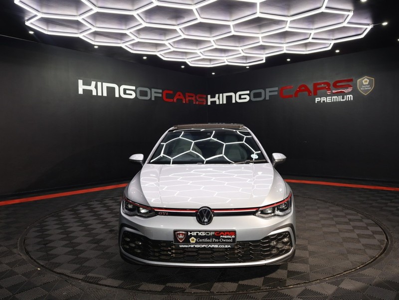 Volkswagen Golf - KING OF CARS - Image 2