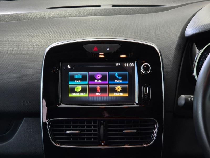 Renault Clio - Ford Bryanston - Image 10