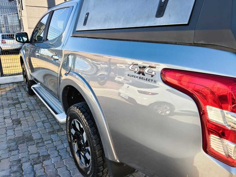 Mitsubishi Triton - King Cars Bellville/Vredekloof - Image 17