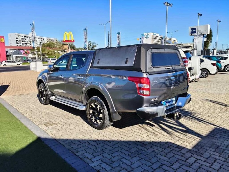 Mitsubishi Triton - King Cars Bellville/Vredekloof - Image 6