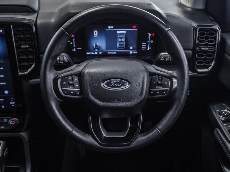 Ford Everest - Suzuki Sandton - Image 9