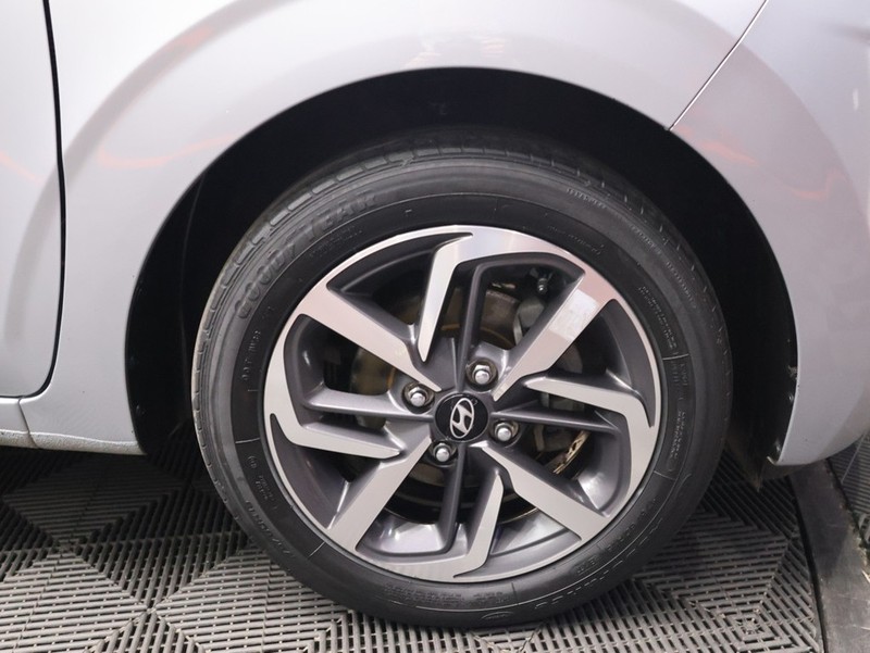 Hyundai Grand i10 - KING OF CARS - Image 13