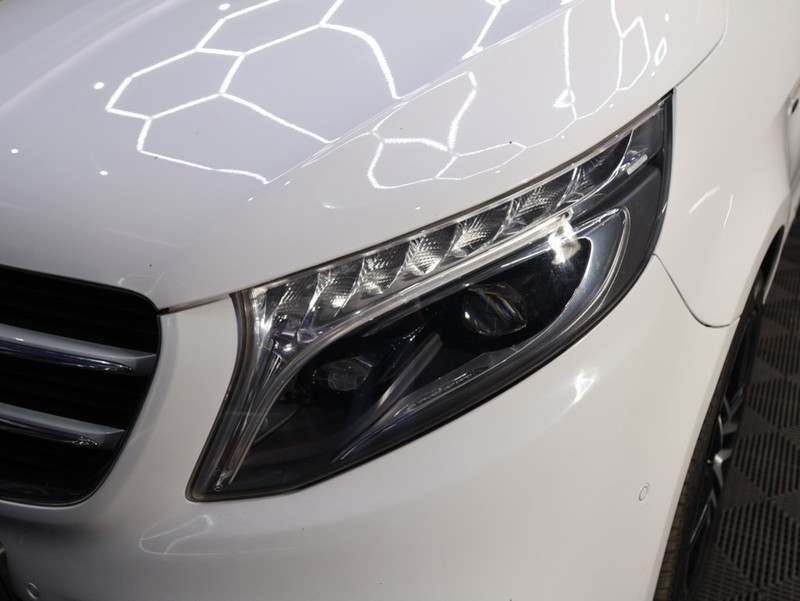 Mercedes-Benz V-class - KING OF CARS - Image 12