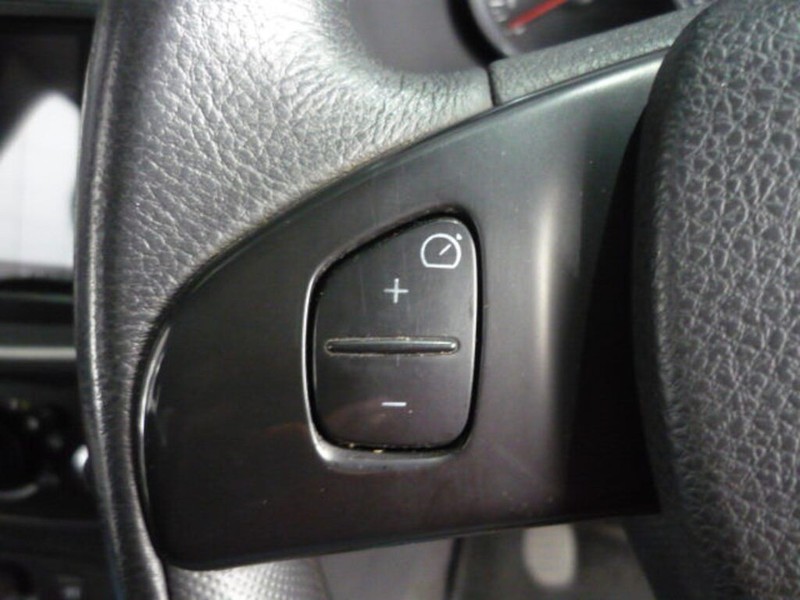 Renault Sandero - LisaCars - Image 16