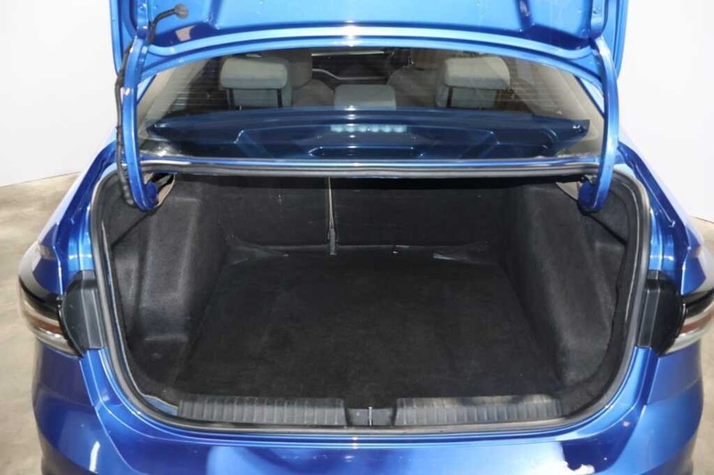 Volkswagen polo sedan - Bluebird Motors - Image 7