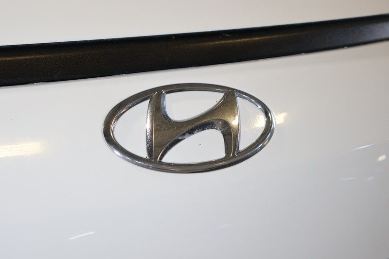 Hyundai Staria - Bluebird Motors - Image 11