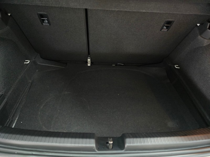 Volkswagen Polo - Hatfield VW Northcliff - Image 21