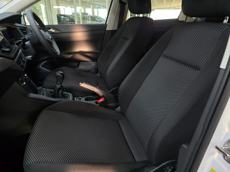 Volkswagen Polo - Hatfield VW Northcliff - Image 17