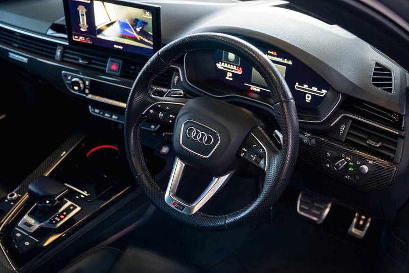 Audi RS4 - Bruma Nissan - Image 9