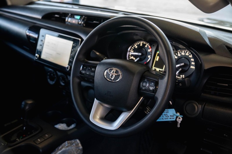 Toyota Hilux - Bruma Nissan - Image 11