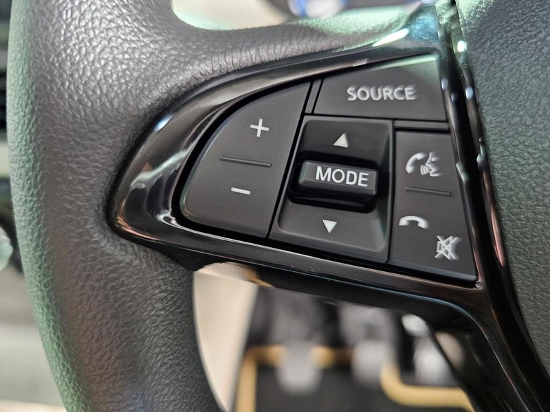 Renault Triber - Mit Mak Motors - Image 16