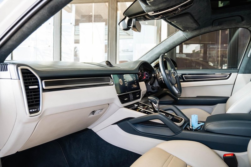Porsche Cayenne - Bruma Nissan - Image 24