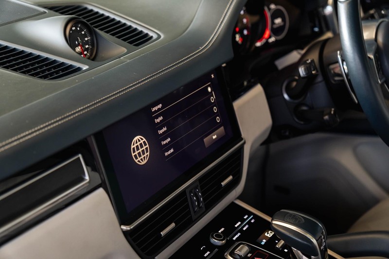 Porsche Cayenne - Bruma Nissan - Image 29