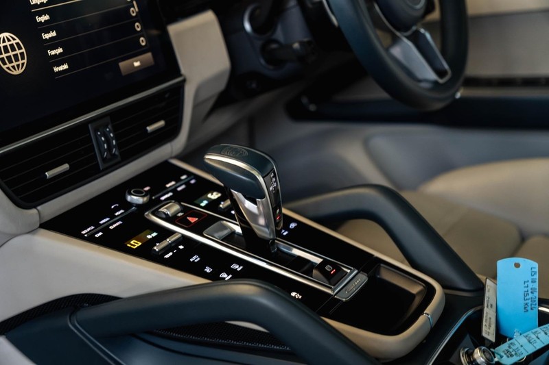Porsche Cayenne - Bruma Nissan - Image 28