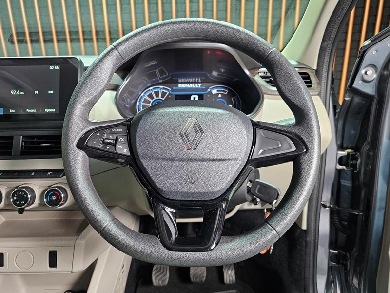 Renault Triber - Mit Mak Motors - Image 11