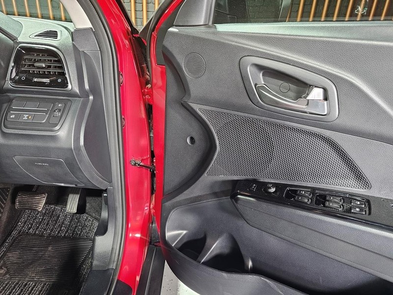 Mahindra XUV 3XO - Mit Mak Motors - Image 8