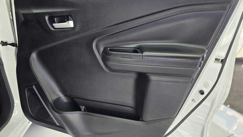 Toyota Vitz - G.I.G Motors - Image 18