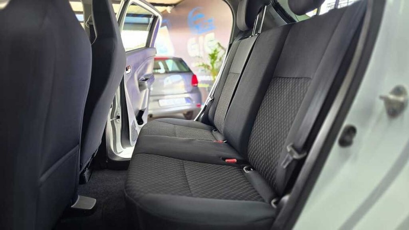 Toyota Vitz - G.I.G Motors - Image 15