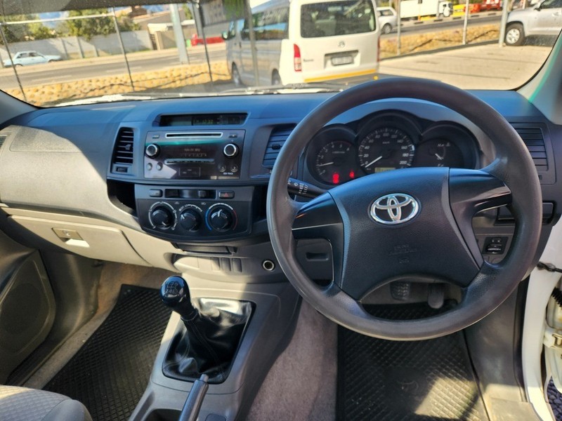 Toyota Hilux - WHEELSPOT - Image 4