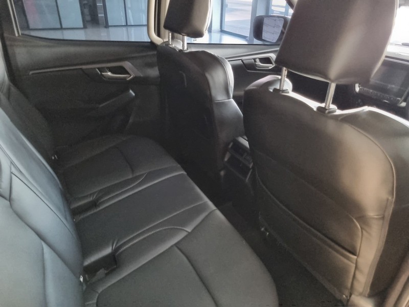 Isuzu D-Max - Auto Investments Polokwane - Image 9