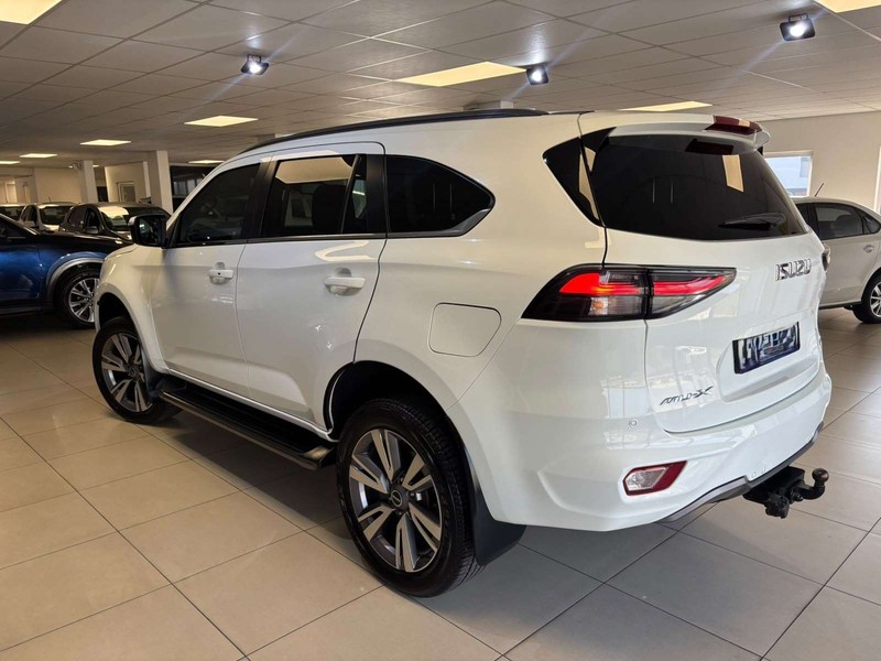 Isuzu MU-X - Isuzu Woodmead - Image 9