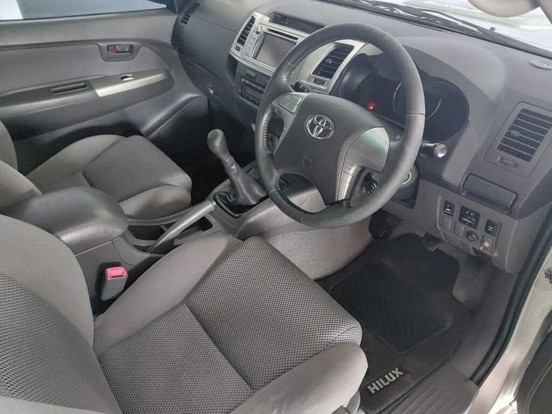 Toyota Hilux - Stiaan Autos (Pty) Ltd - Image 11