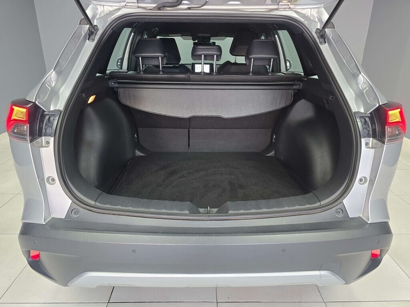 Toyota Corolla Cross - WP Motors - Image 13