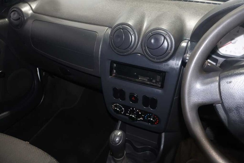 Nissan NP200 - Bluebird Motors - Image 5