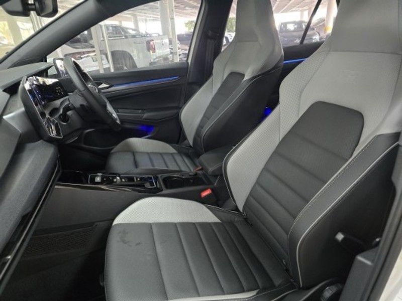 Volkswagen Golf - Hatfield VW Northcliff - Image 17