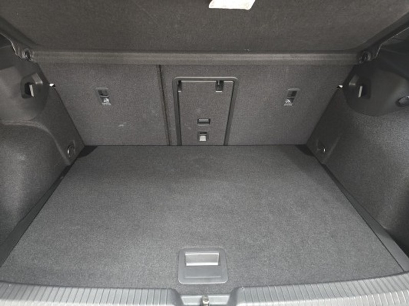 Volkswagen Golf - Hatfield VW Northcliff - Image 26