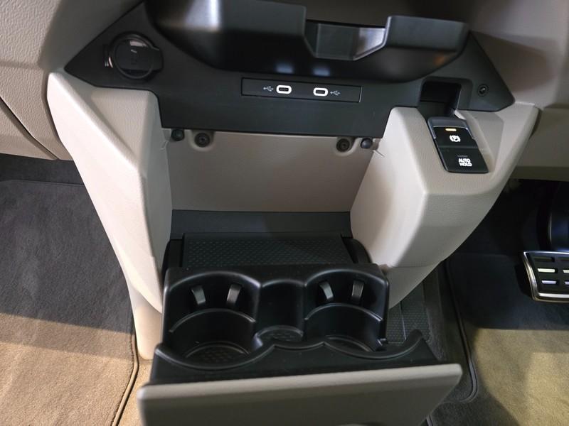 Volkswagen Caravelle - Hatfield VW Northcliff - Image 23