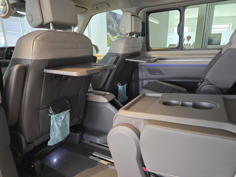 Volkswagen Caravelle - Hatfield VW Northcliff - Image 20