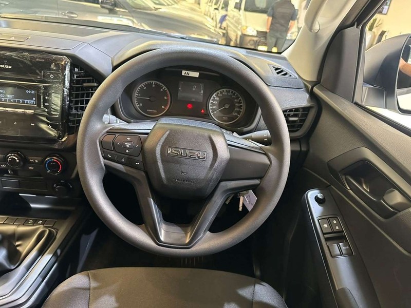 Isuzu D-Max - Isuzu Woodmead - Image 13