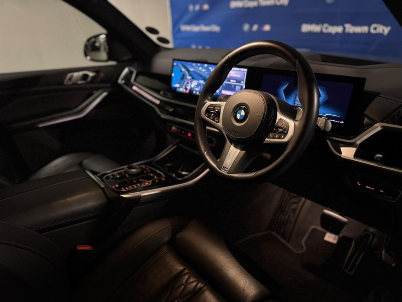 BMW X7 - BMW Cape Town City - Image 10