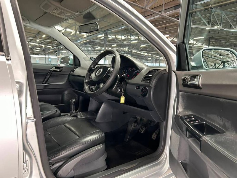 Volkswagen Polo - Bakwena Auto Sales - Image 9