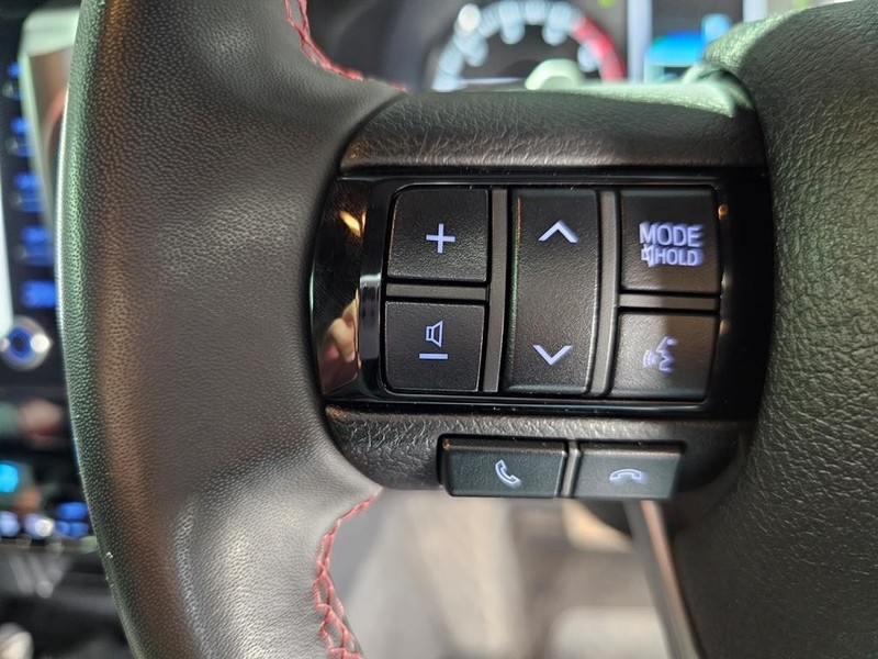 Toyota Fortuner - Mit Mak Motors - Image 16