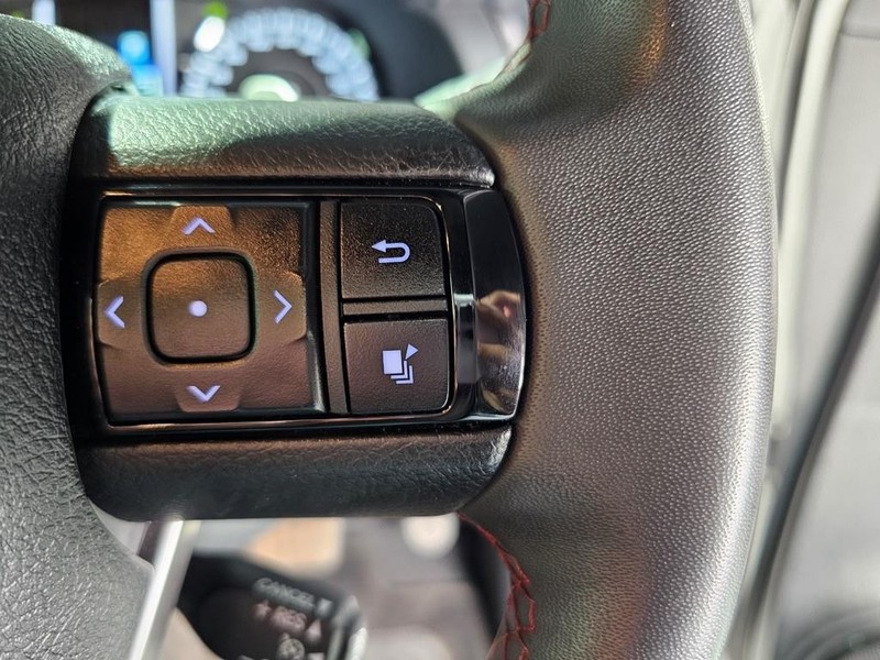 Toyota Fortuner - Mit Mak Motors - Image 17