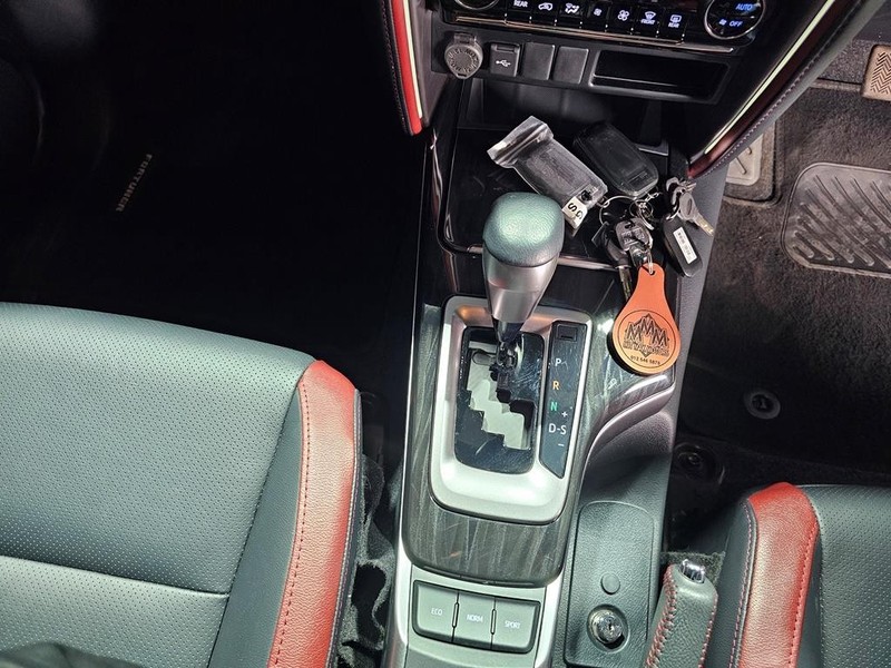 Toyota Fortuner - Mit Mak Motors - Image 15
