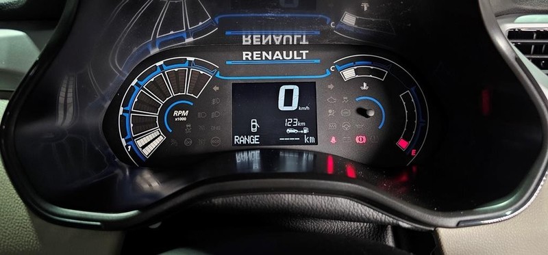 Renault Triber - Mit Mak Motors - Image 12