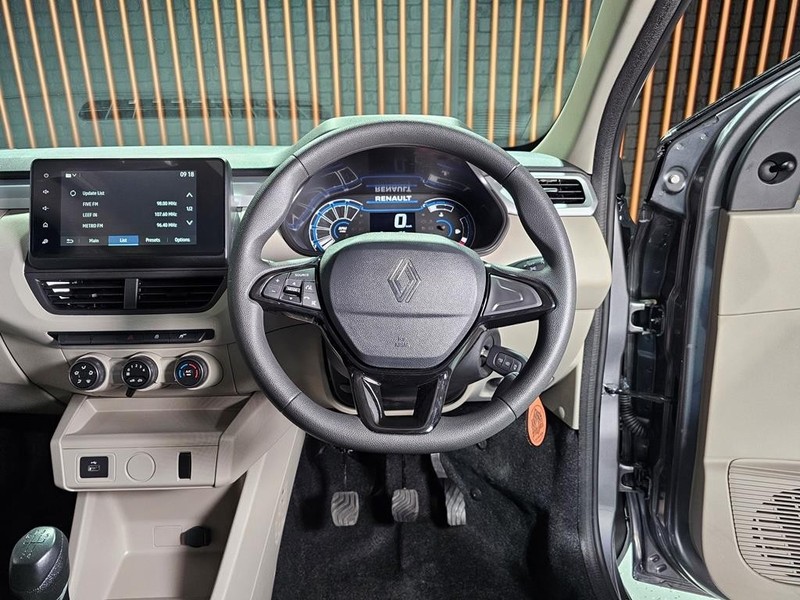 Renault Triber - Mit Mak Motors - Image 10