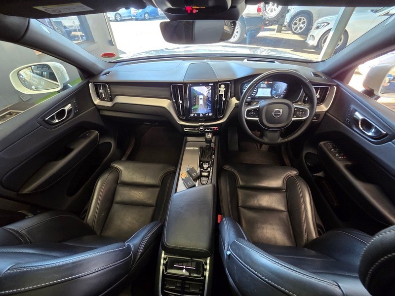 Volvo XC60 - Auto Investments Montana - Image 9