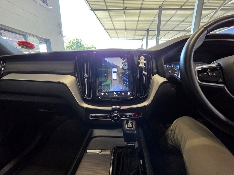 Volvo XC60 - Auto Investments Montana - Image 14