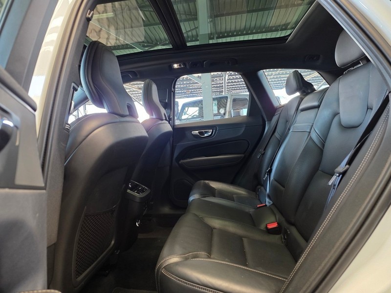 Volvo XC60 - Auto Investments Montana - Image 7