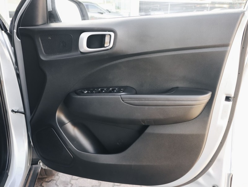 Hyundai Venue - Isuzu Richards Bay - Image 12