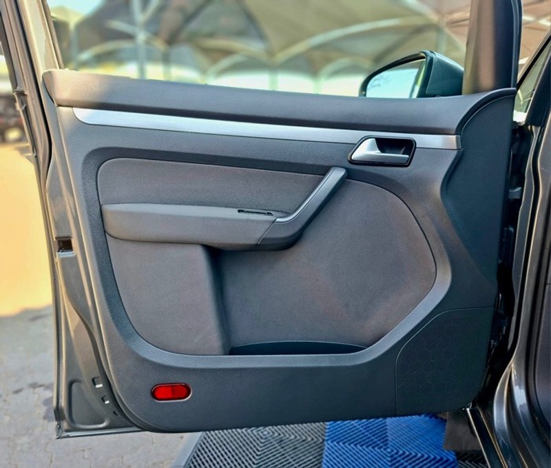 Volkswagen Touran - Parkview Auto Vereeniging - Image 24