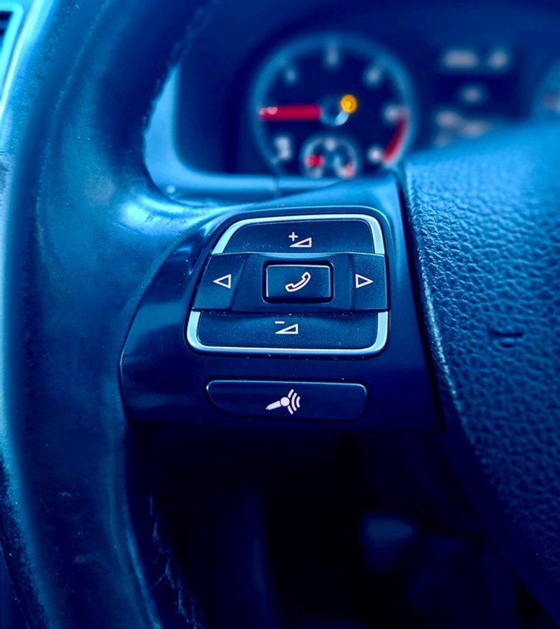 Volkswagen Touran - Parkview Auto Vereeniging - Image 21