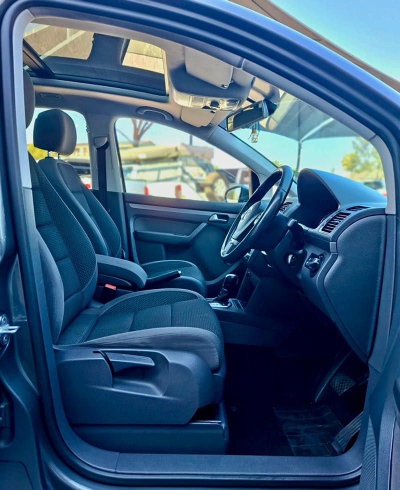 Volkswagen Touran - Parkview Auto Vereeniging - Image 12