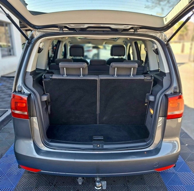 Volkswagen Touran - Parkview Auto Vereeniging - Image 36