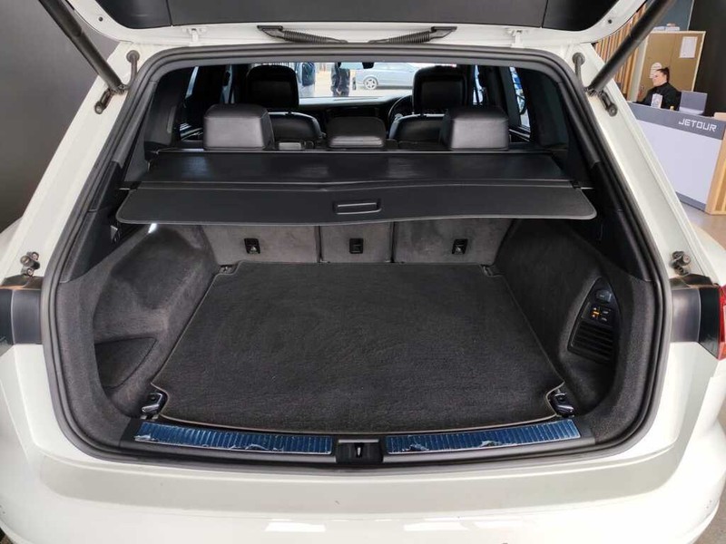 Volkswagen Touareg - Auto Investments Hatfield - Image 8